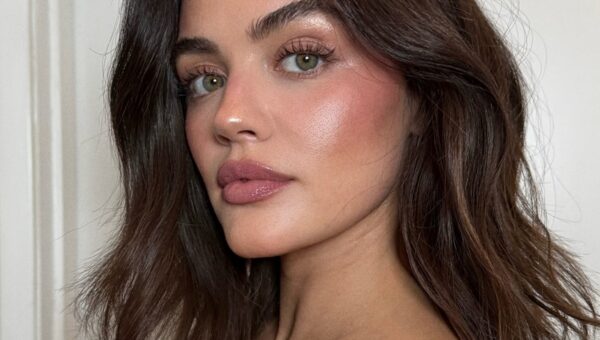 Эта длина волос выглядит аккуратнее — хотя кажется обычной