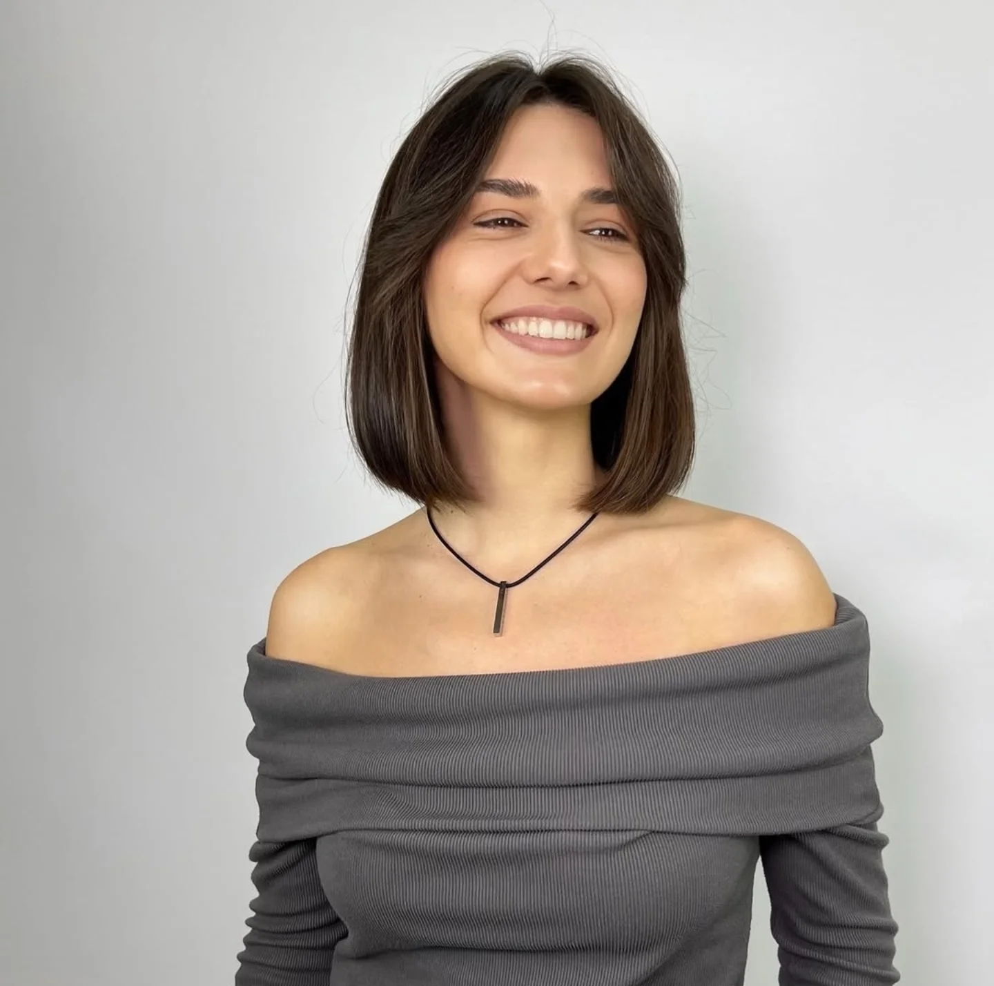 Эта длина волос выглядит аккуратнее — хотя кажется обычной