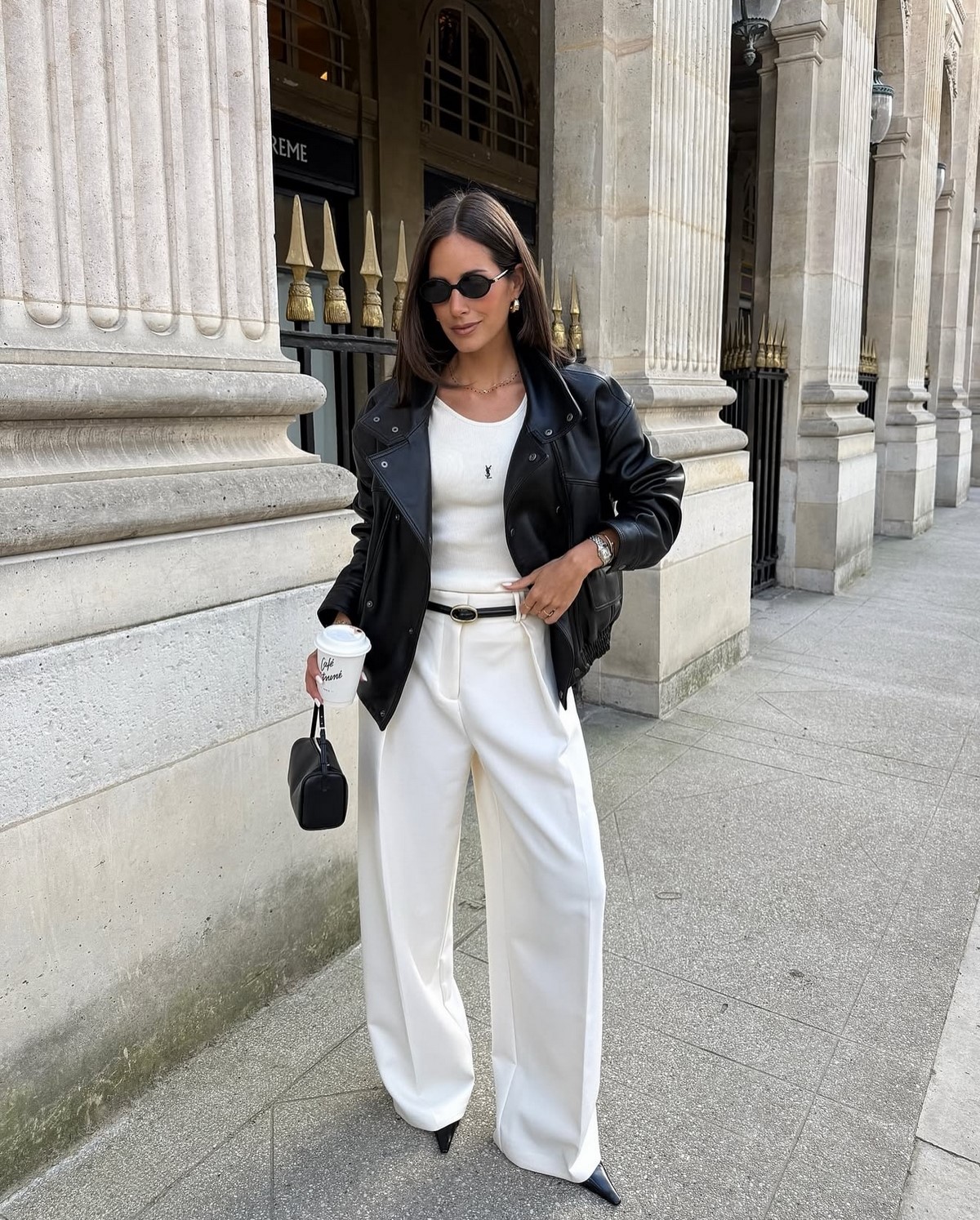 Простая одежда без лишних деталей: почему она выглядит аккуратнее