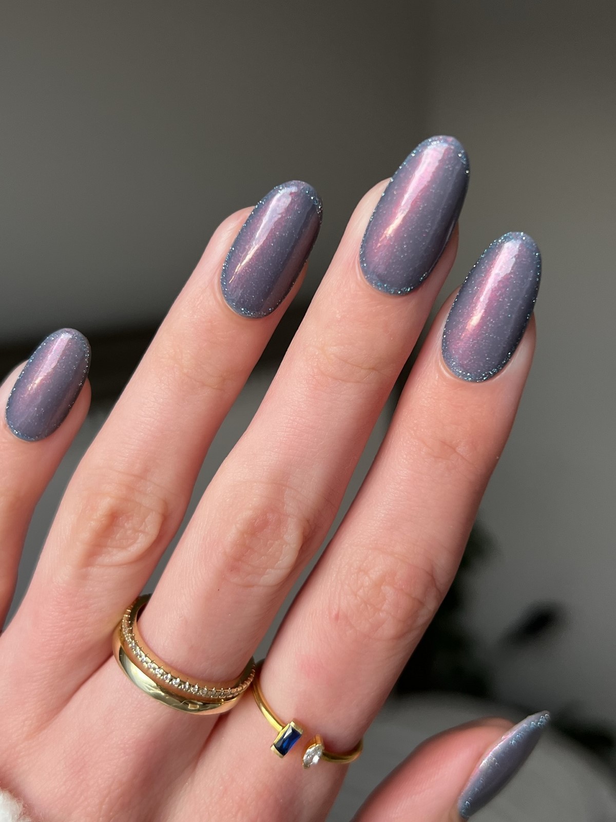 Аккуратный маникюр без дизайна: как выглядит сейчас