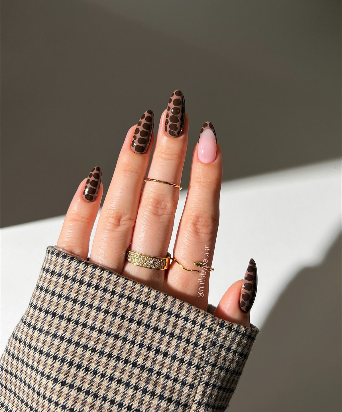 Что делает маникюр визуально неаккуратным