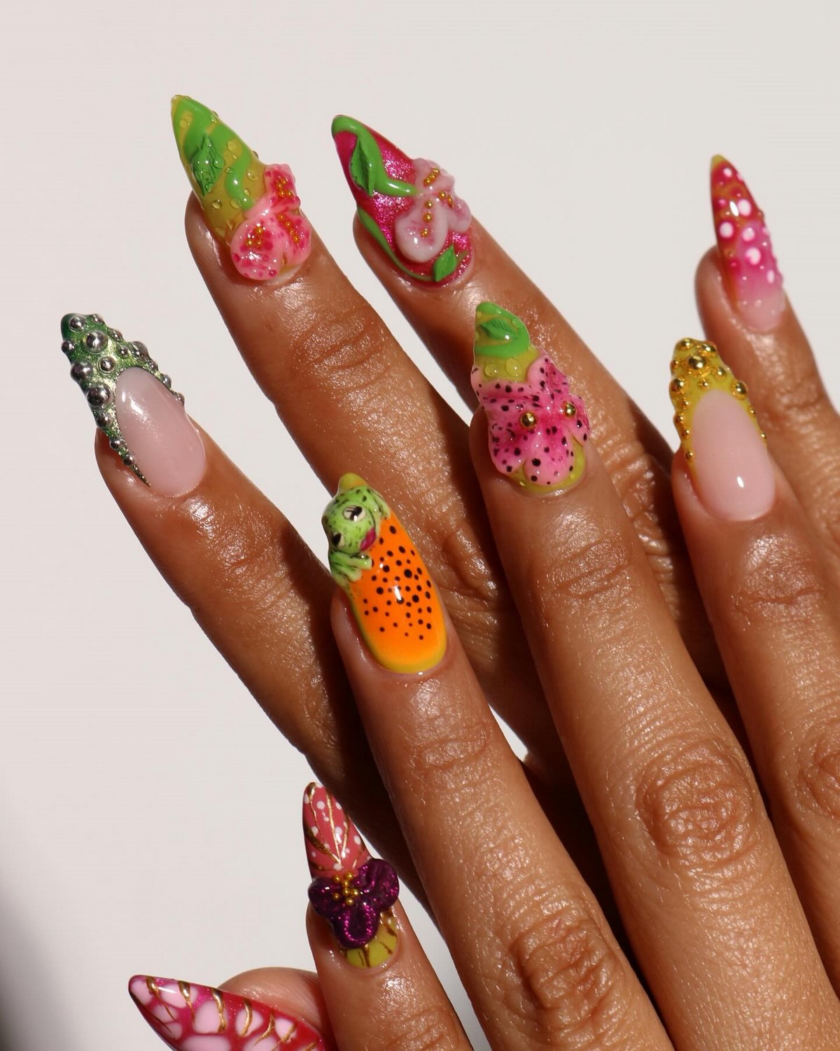 Что делает маникюр визуально неаккуратным