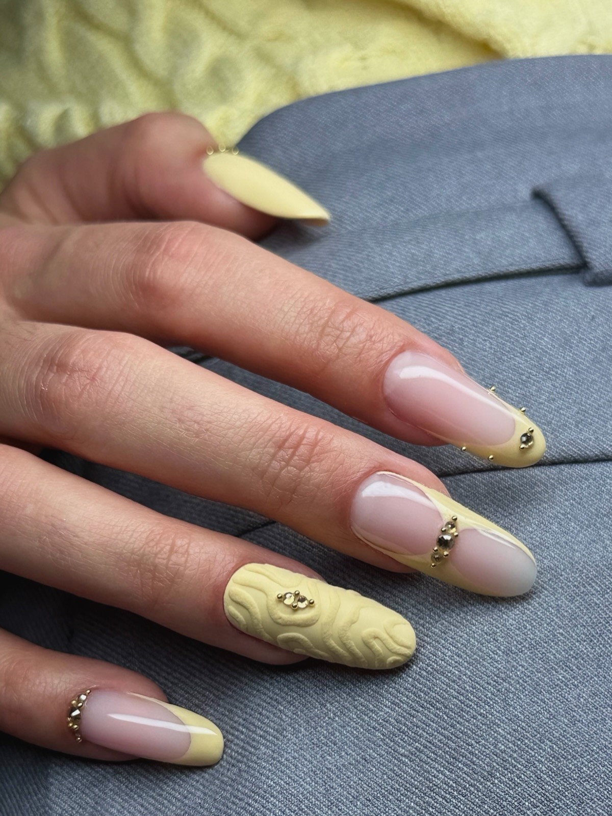 Что делает маникюр визуально неаккуратным