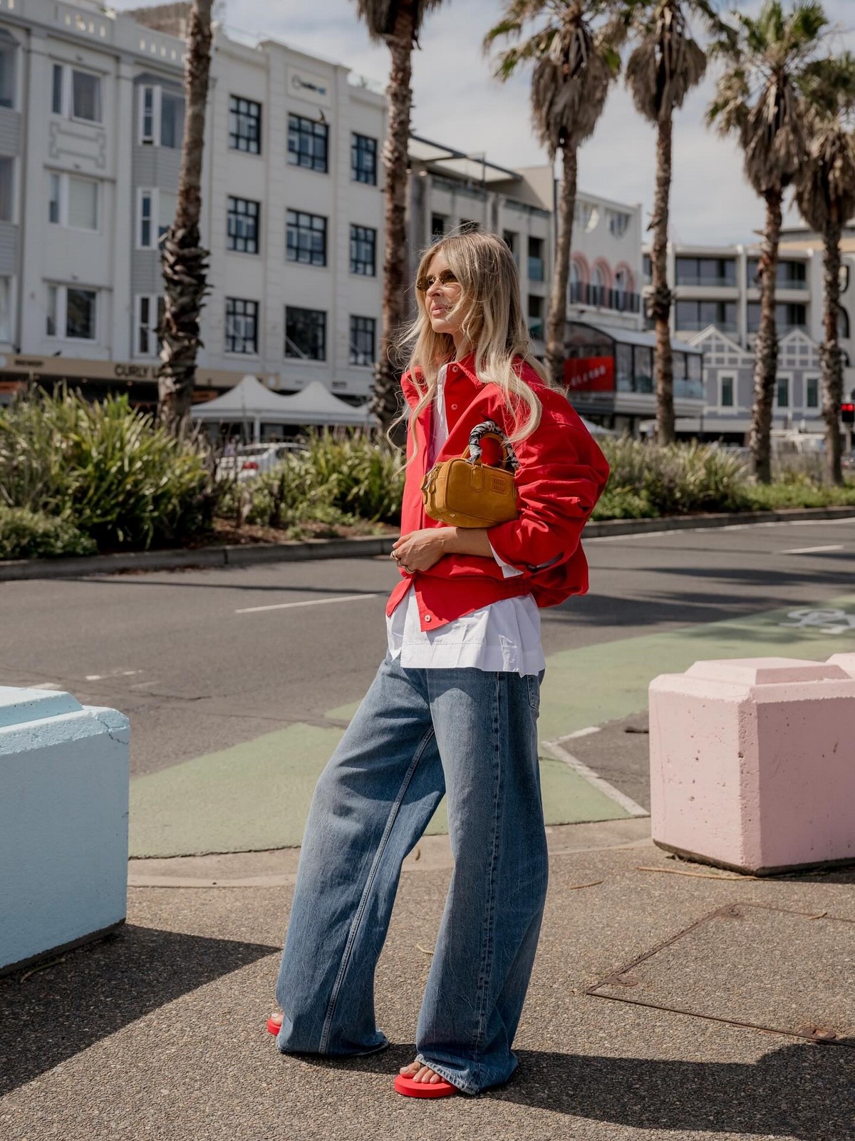 Что в одежде делает образ визуально перегруженным