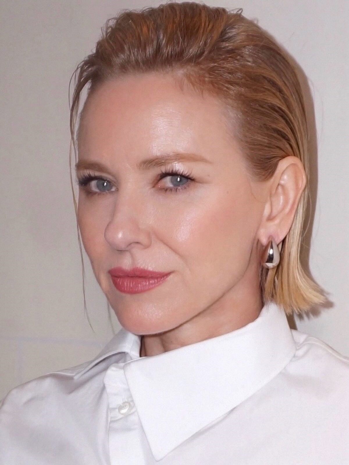 Эта длина волос выглядит аккуратнее — хотя кажется обычной