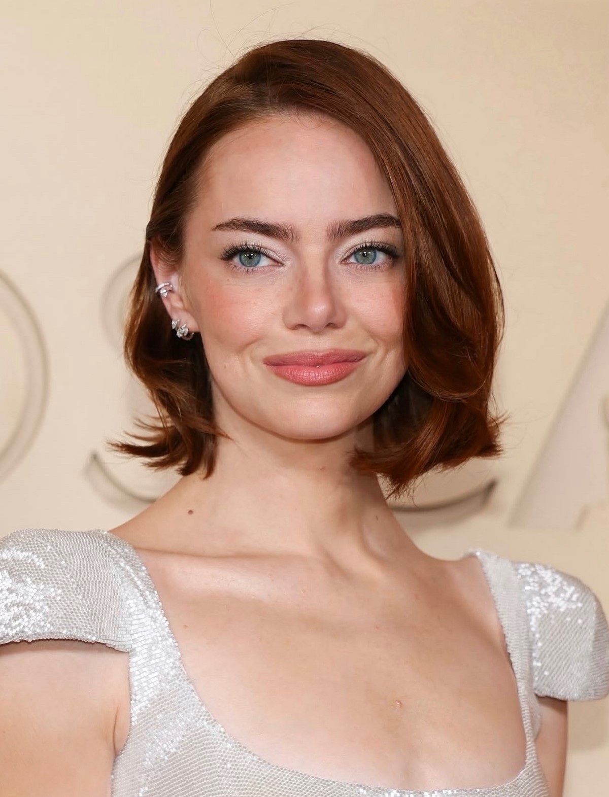 Эта длина волос выглядит аккуратнее — хотя кажется обычной