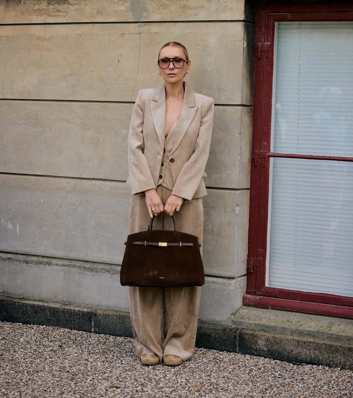 Как одежда делает образ мягче и аккуратнее