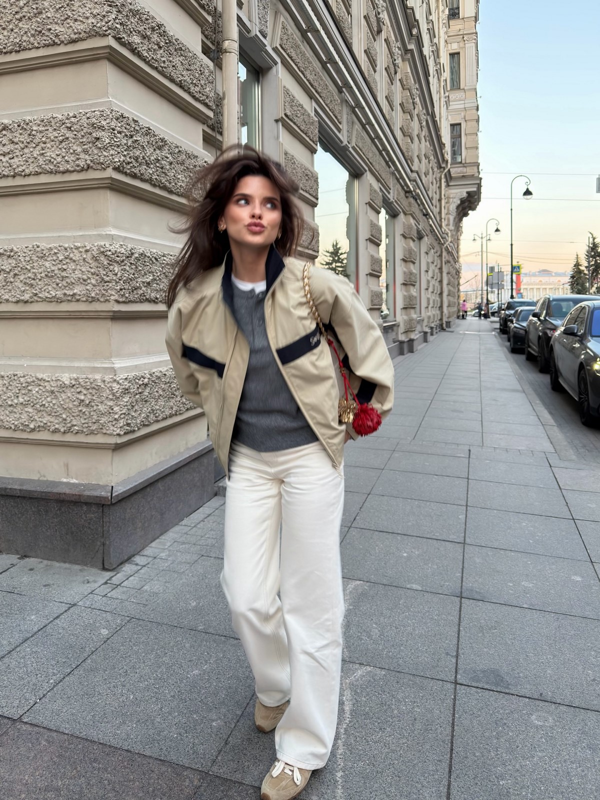 Как одежда делает образ мягче и аккуратнее