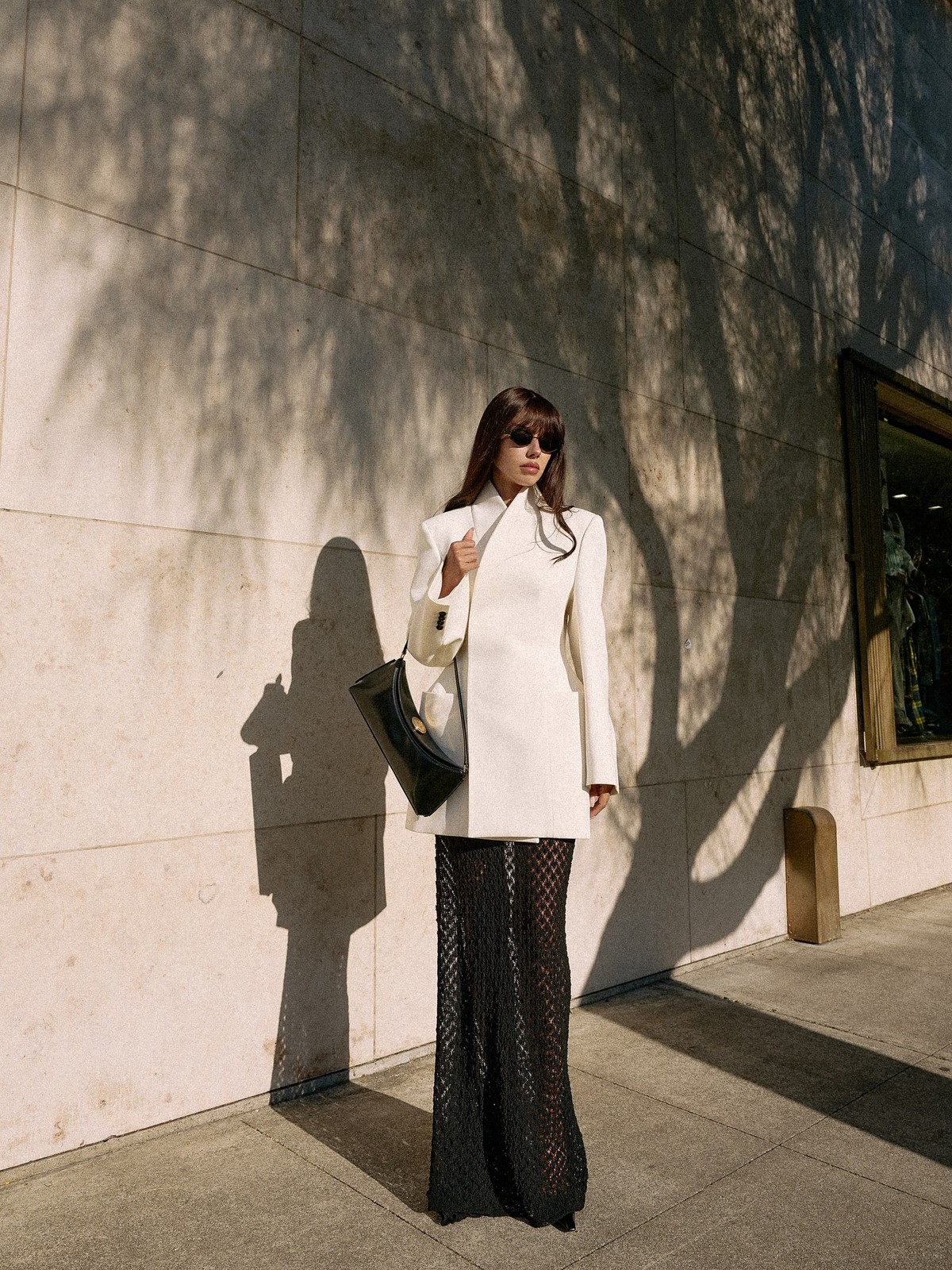 Этот цвет в одежде делает образ аккуратнее без усилий