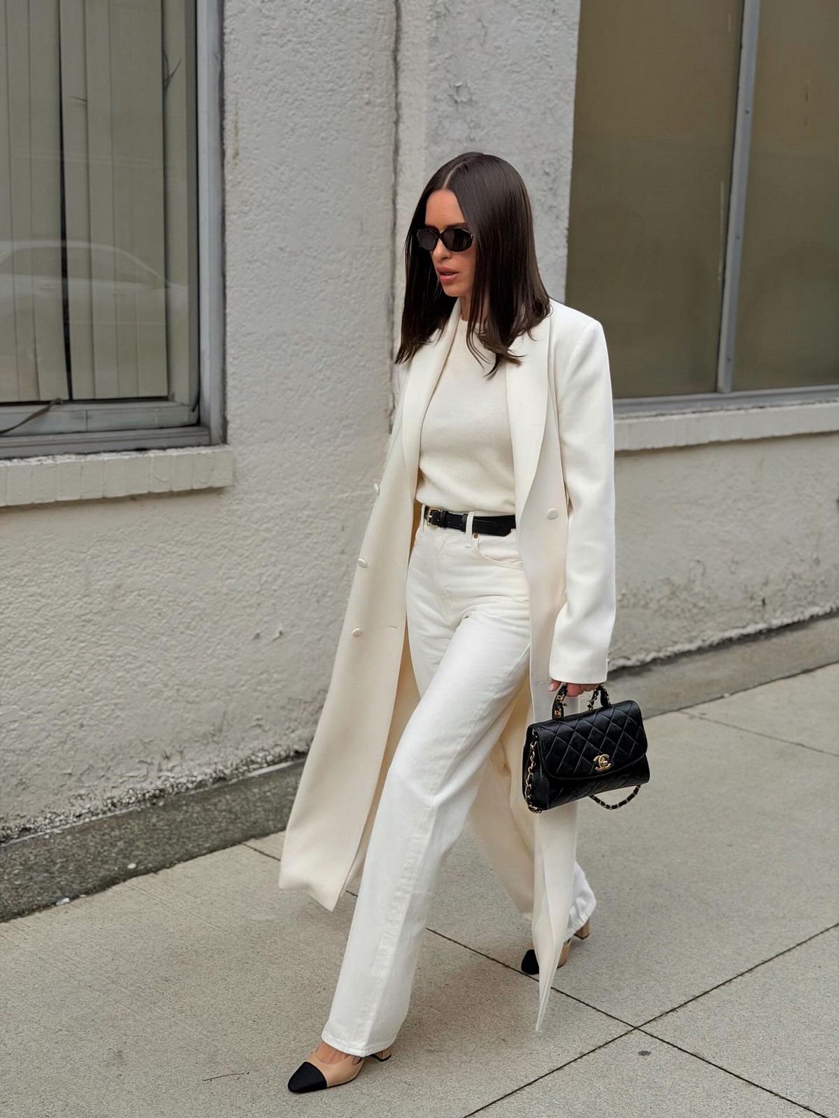 Этот цвет в одежде делает образ аккуратнее без усилий