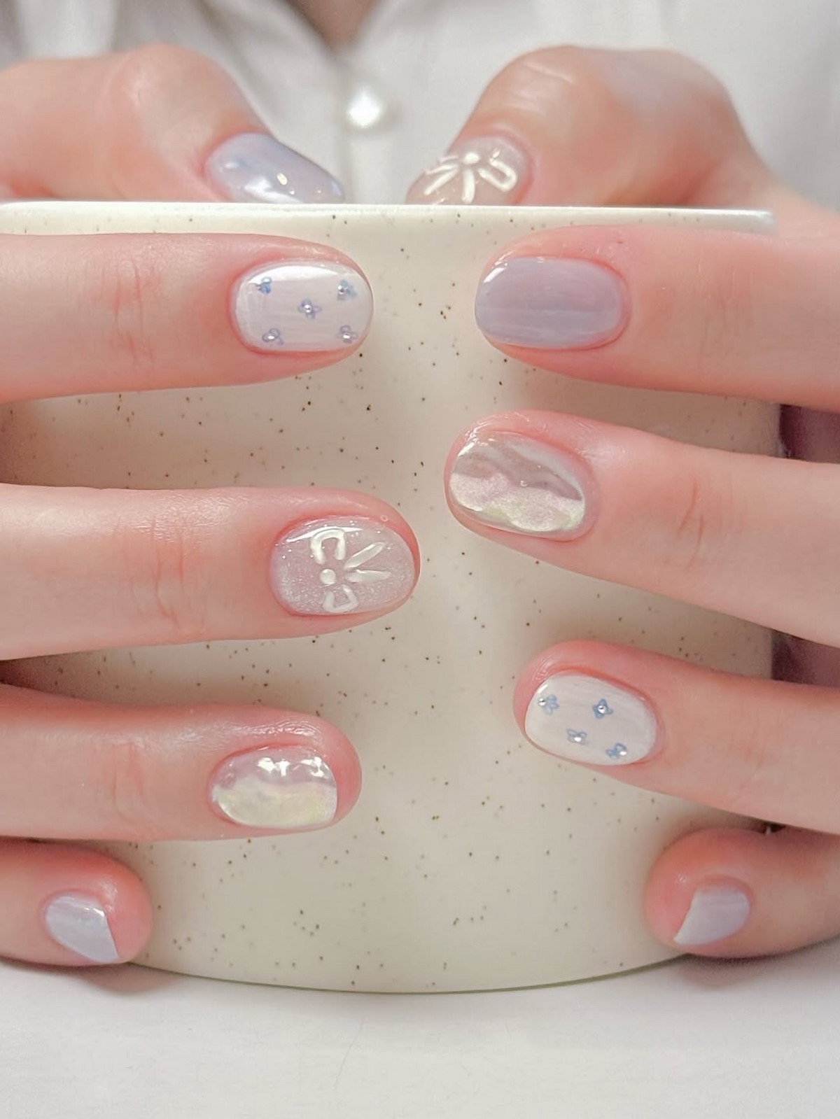 Маникюр с мягким блеском: альтернатива глянцу